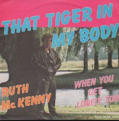 Ruth McKenny - Twisting Like Many Years Ago Vinyl Singles Vinyl Zeer Goed / Hoesje Goed "VINYLSINGLES.NL"