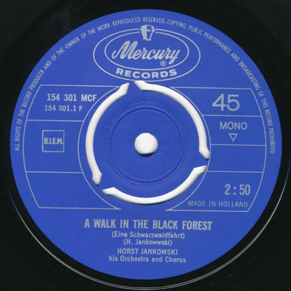 Horst Jankowski His Orchestra And Chorus - A Walk In The Black Forest Vinyl Singles Vinyl Zeer Goed / Hoesje Goed "VINYLSINGLES.NL"